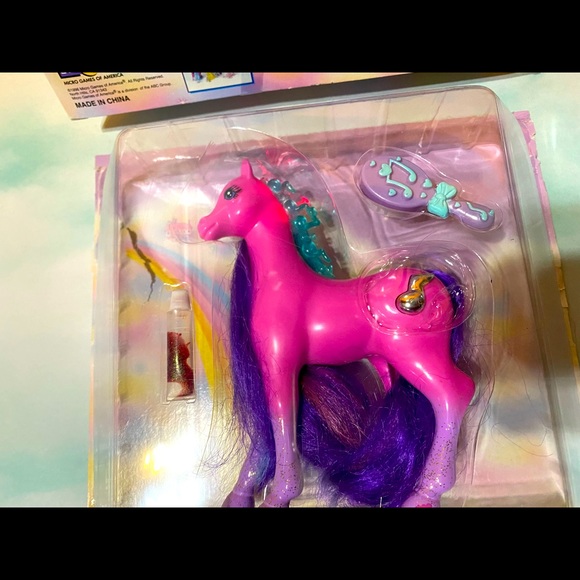 MAGIC TOUCH PONY VINTAGE 90s ANTONIA PONY MANE LIGHTS UP BLINKS, PLAYS MUSIC - Picture 2 of 14